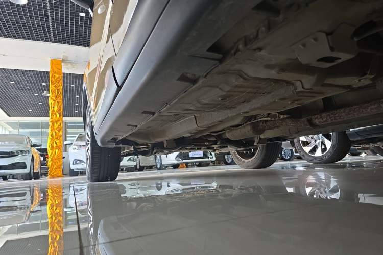 Used GAC Trumpchi GS4 2015 200T G-DCT Luxury Edition Left Side Sill