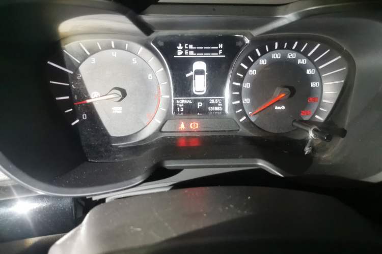 Used GAC Trumpchi GS4 2015 200T G-DCT Luxury Edition Odometer Close Up