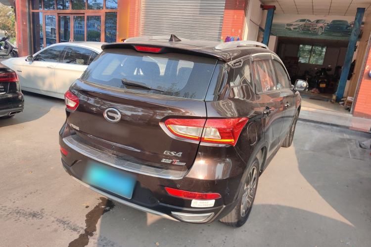 Used GAC Trumpchi GS4 2015 200T G-DCT Elite Edition Rear Right 45 Deg