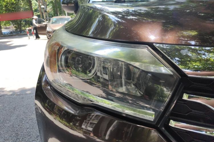 Used GAC Trumpchi GS4 2015 200T Manual Elite Edition Right Front Headlight