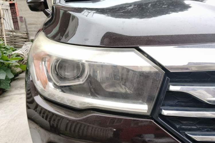 Used GAC Trumpchi GS4 2015 200T G-DCT Comfort Edition Right Front Headlight