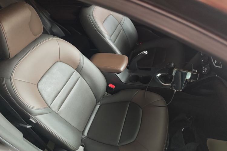 Used GAC Trumpchi GS4 2015 200T Manual Luxury Edition Right Front Seat