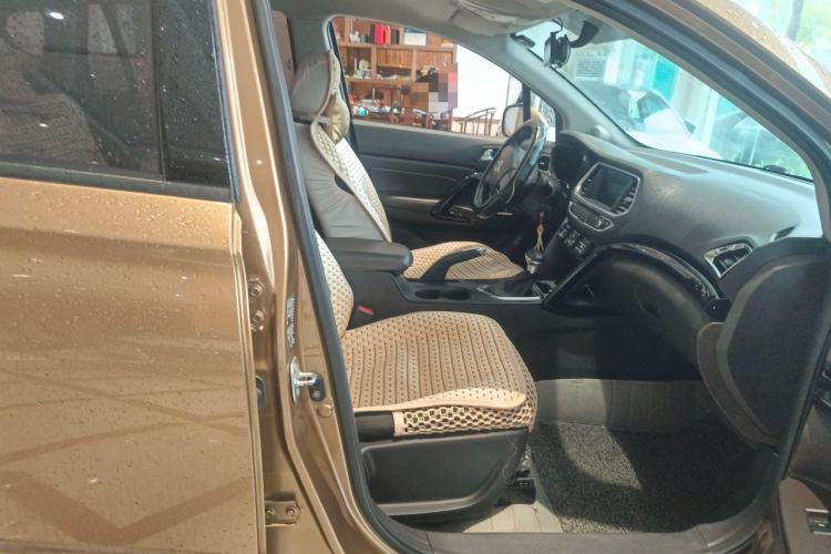 Used GAC Trumpchi GS4 2015 200T G-DCT Comfort Edition Right Front Seat