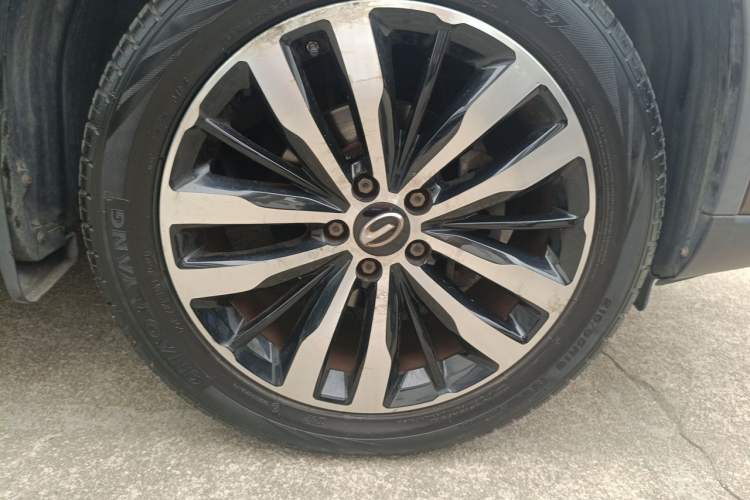 Used GAC Trumpchi GS4 2015 200T G-DCT Luxury Edition Right Front Wheel Hub