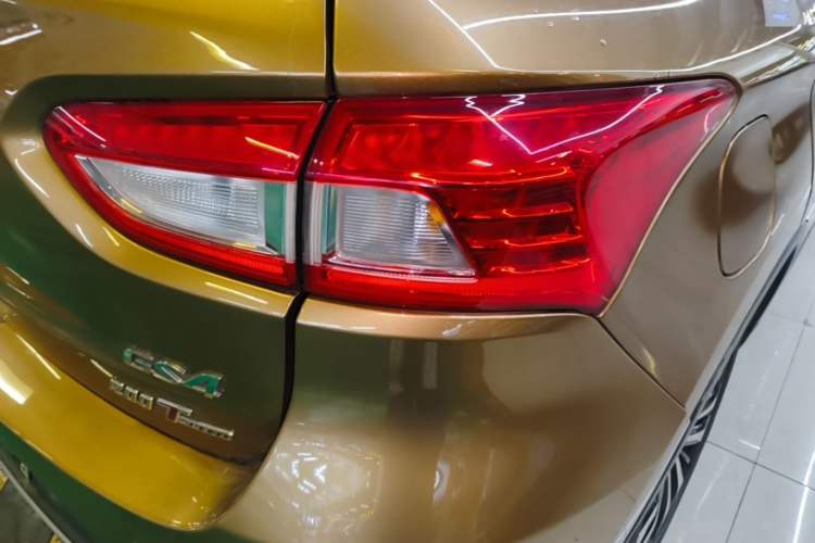 Used GAC Trumpchi GS4 2015 200T G-DCT Luxury Edition Right Rear Taillight