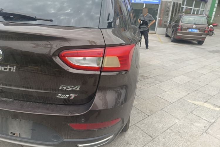 Used GAC Trumpchi GS4 2015 200T Manual Luxury Edition Right Rear Taillight
