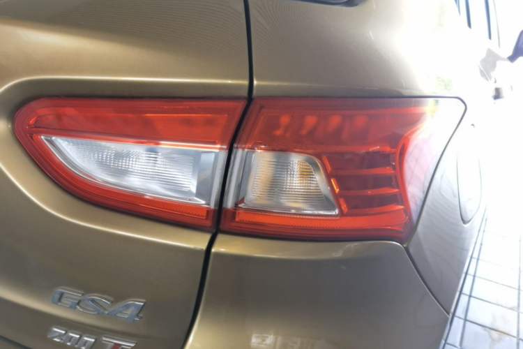Used GAC Trumpchi GS4 2015 200T Manual Elite Edition Right Rear Taillight