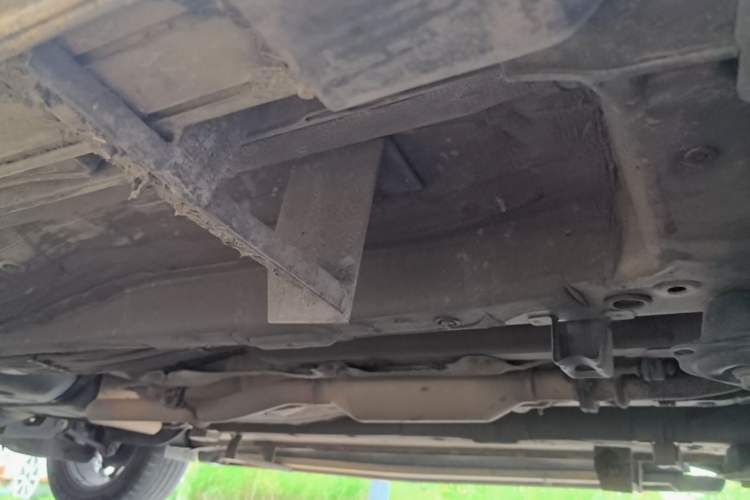 Used GAC Trumpchi GS4 2015 200T G-DCT Elite Edition Right Side Sill