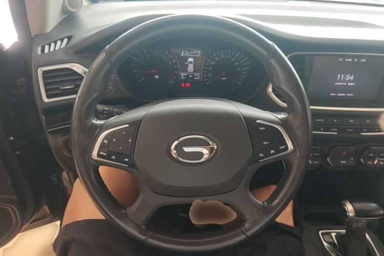 Used GAC Trumpchi GS4 2015 200T G-DCT Luxury Edition Steering Wheel