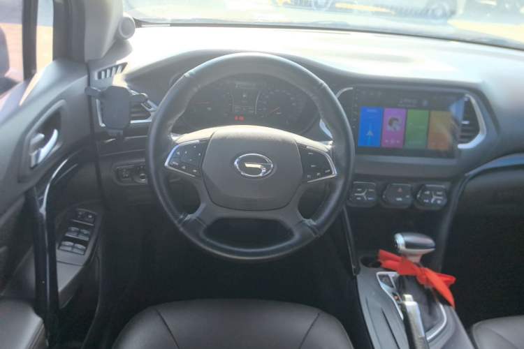 Used GAC Trumpchi GS4 2015 200T G-DCT Luxury Edition Steering Wheel