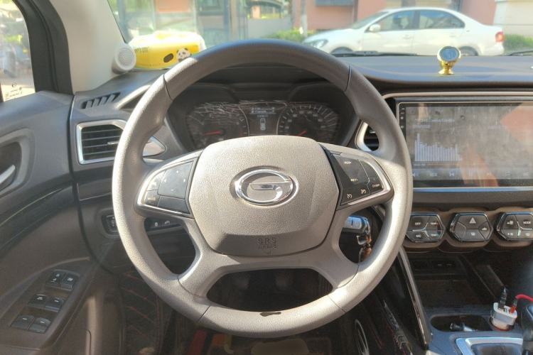 Used GAC Trumpchi GS4 2015 200T Manual Elite Edition Steering Wheel
