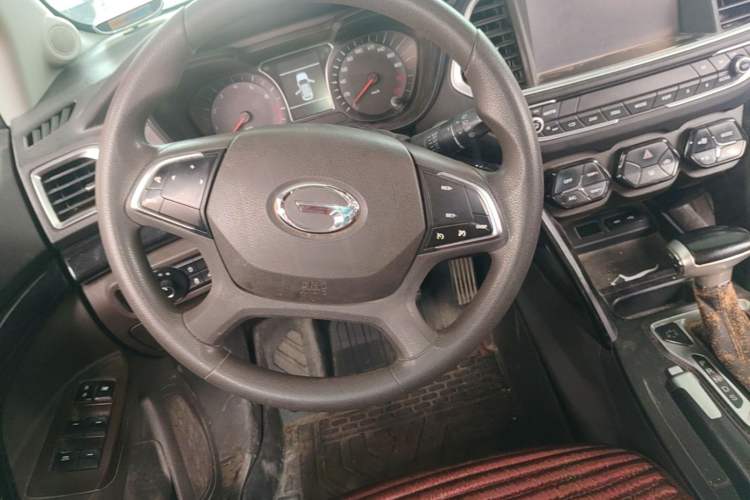 Used GAC Trumpchi GS4 2015 200T G-DCT Elite Edition Steering Wheel