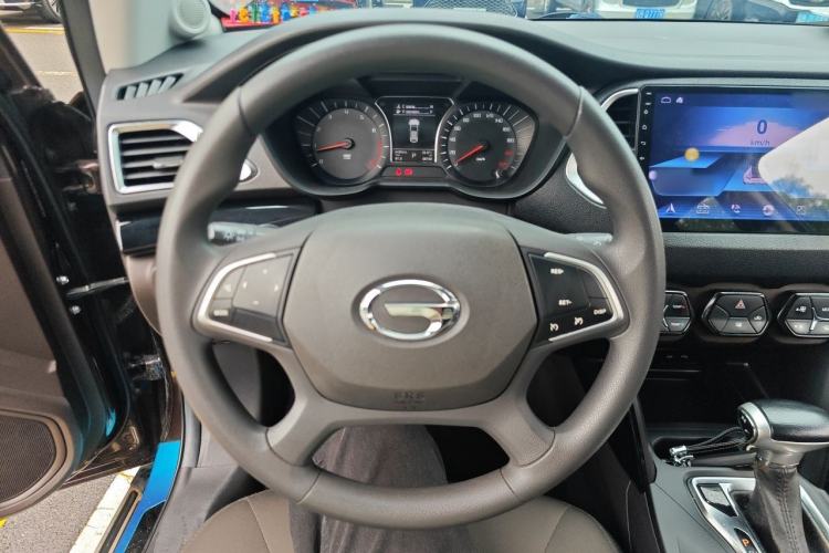 Used GAC Trumpchi GS4 2015 200T G-DCT Elite Edition Steering Wheel