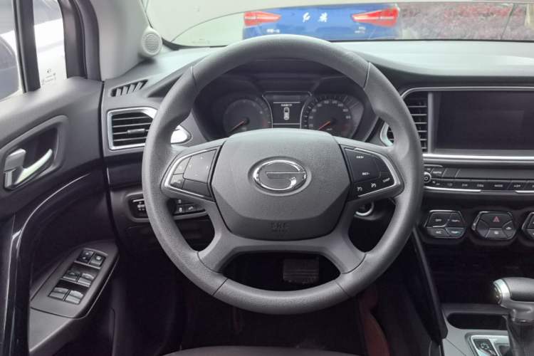 Used GAC Trumpchi GS4 2015 200T G-DCT Elite Edition Steering Wheel