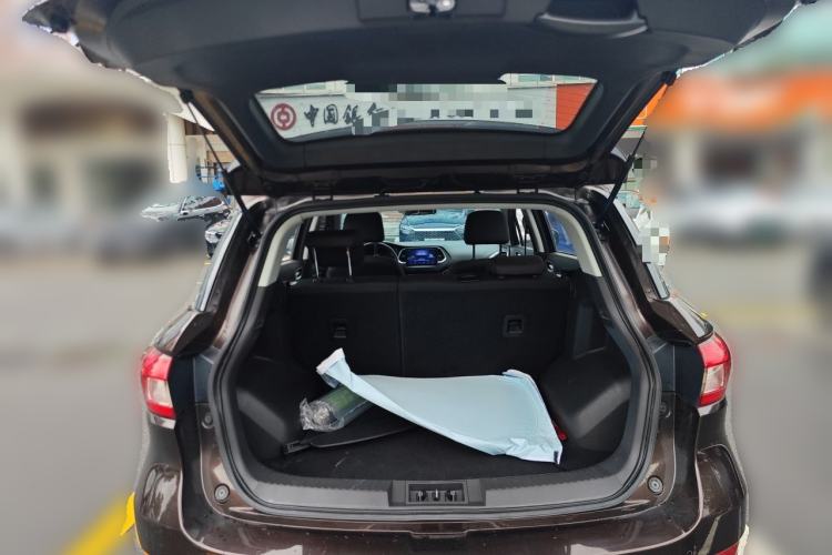 Used GAC Trumpchi GS4 2015 200T G-DCT Elite Edition Trunk