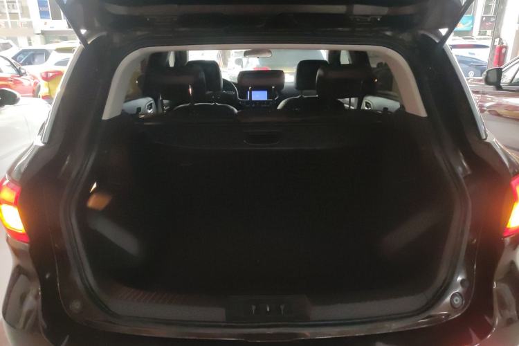 Used GAC Trumpchi GS4 2015 200T G-DCT Luxury Edition Trunk