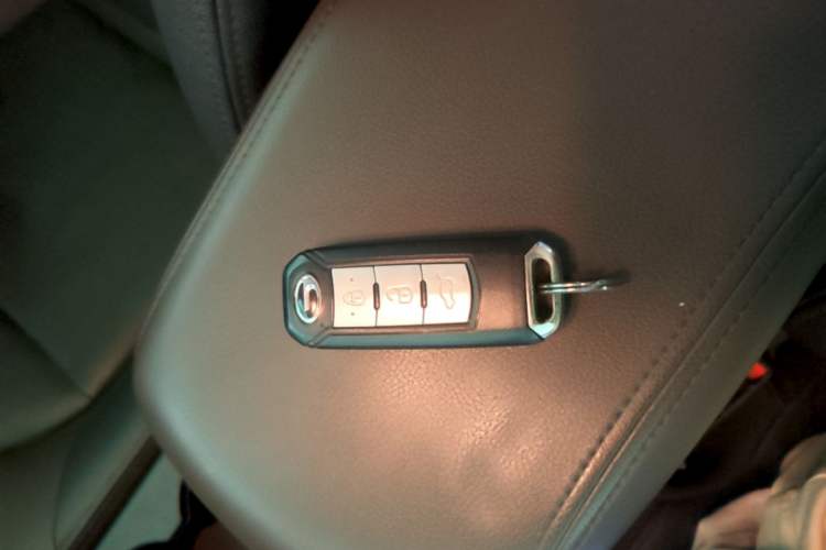 Used GAC Trumpchi GS4 2015 200T G-DCT Luxury Edition Vehicle Key