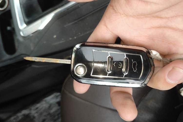 Used GAC Trumpchi GS4 2015 200T Manual Luxury Edition Vehicle Key