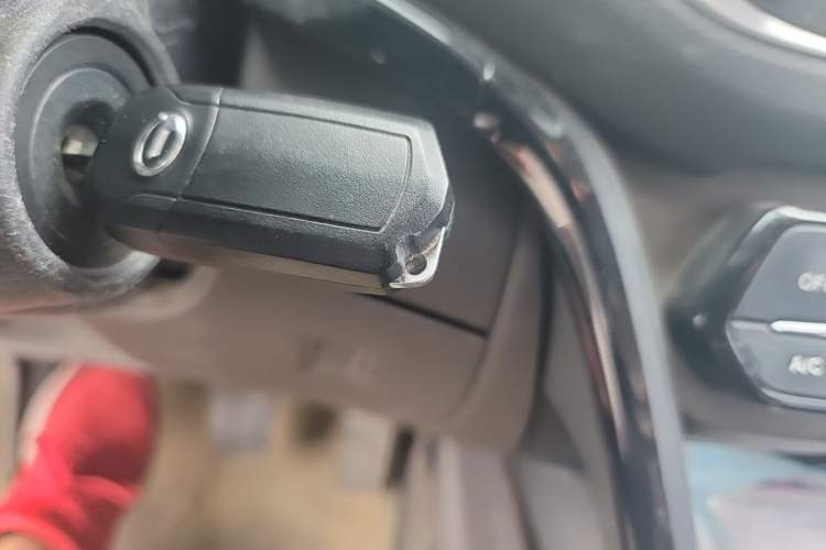 Used GAC Trumpchi GS4 2015 200T Manual Elite Edition Vehicle Key