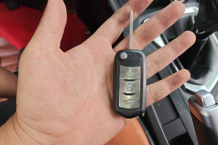Used GAC Trumpchi GS4 2015 200T Manual Elite Edition Vehicle Key