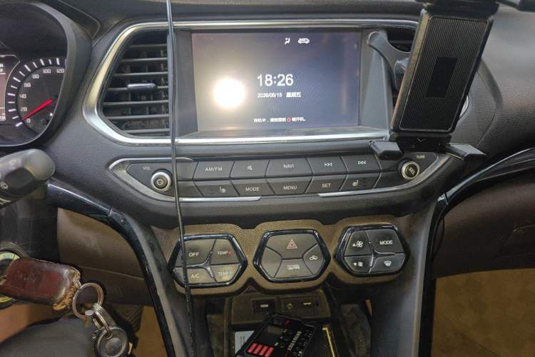 Used GAC Trumpchi GS4 2015 200T Manual Luxury Edition Audio And AC Panel