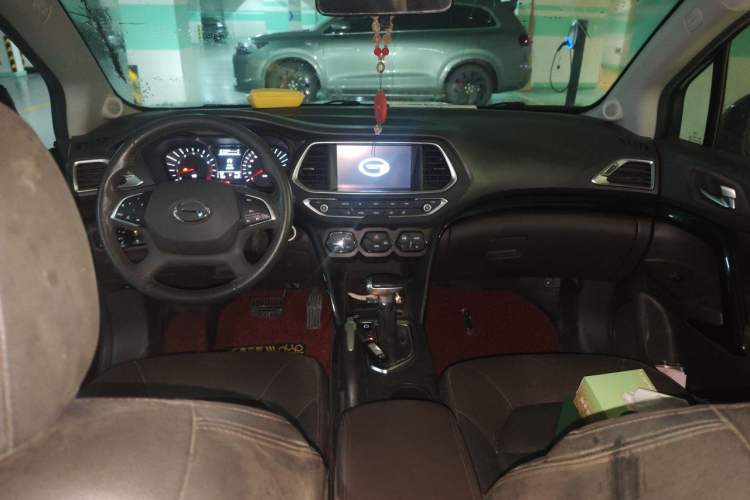 Used GAC Trumpchi GS4 2015 200T G-DCT Prestige Edition Center Console