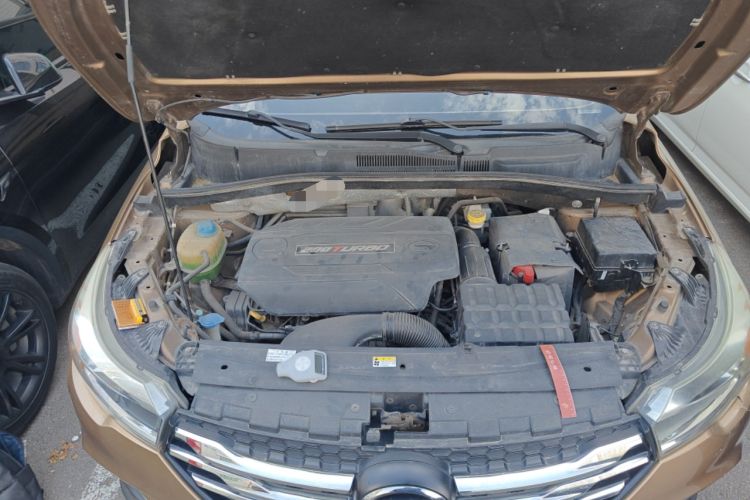 Used GAC Trumpchi GS4 2015 200T G-DCT Elite Edition Engine Bay
