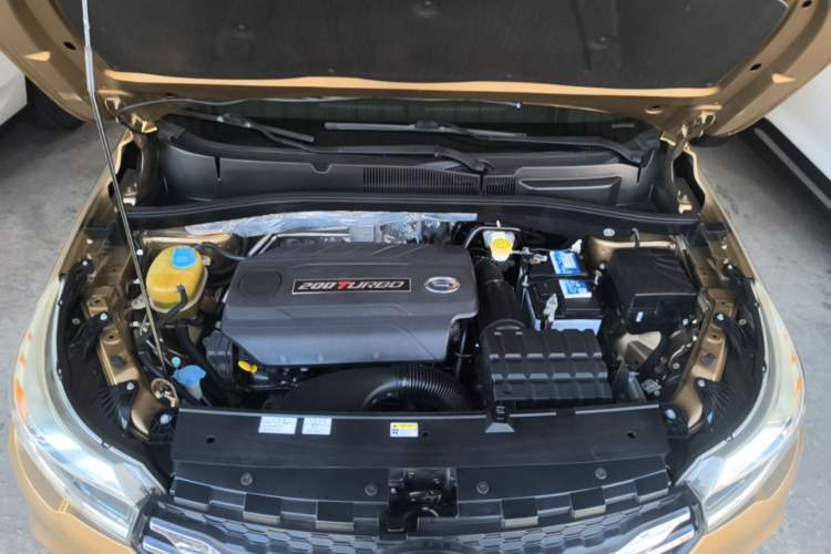 Used GAC Trumpchi GS4 2015 200T G-DCT Luxury Edition Engine Bay
