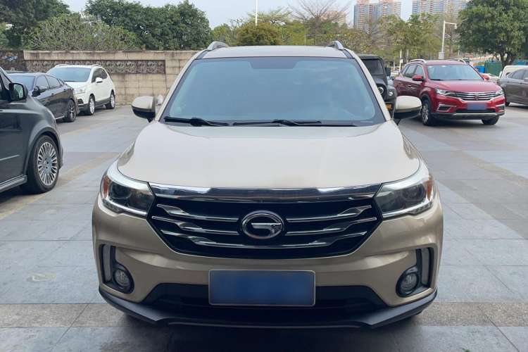 Used GAC Trumpchi GS4 2015 200T G-DCT Luxury Edition Exterior 1