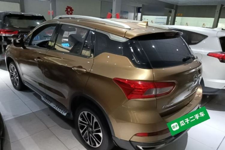Used GAC Trumpchi GS4 2015 200T G-DCT Elite Edition Exterior 2