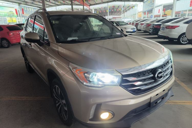 Used GAC Trumpchi GS4 2015 200T G-DCT Luxury Edition Exterior 2