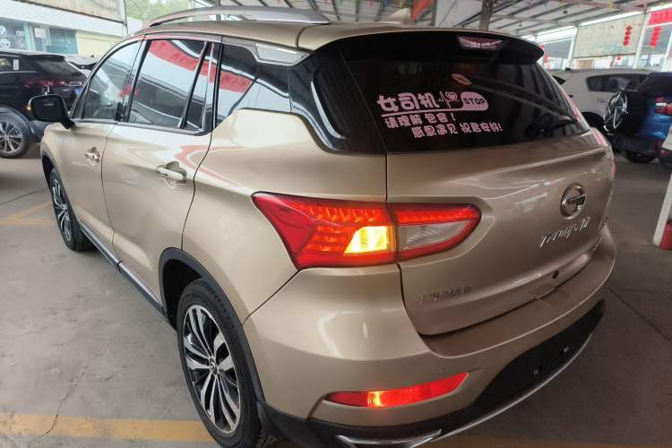 Used GAC Trumpchi GS4 2015 200T G-DCT Luxury Edition Exterior 3
