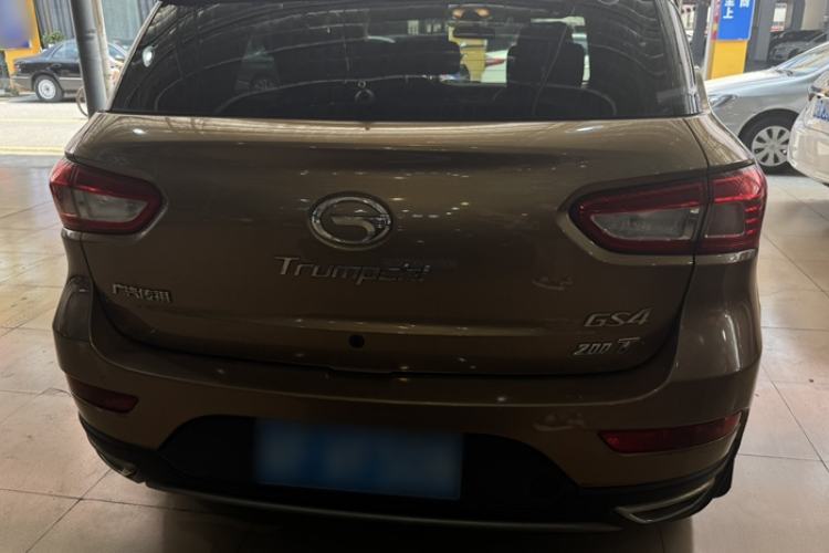 Used GAC Trumpchi GS4 2015 200T Manual Luxury Edition Exterior 4