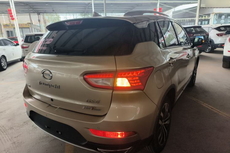 Used GAC Trumpchi GS4 2015 200T G-DCT Luxury Edition Exterior 5