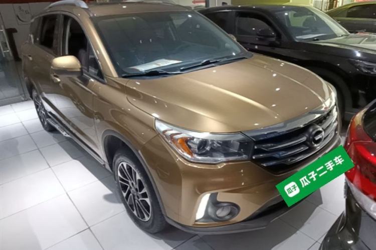 Used GAC Trumpchi GS4 2015 200T G-DCT Elite Edition Front Right 45 Deg
