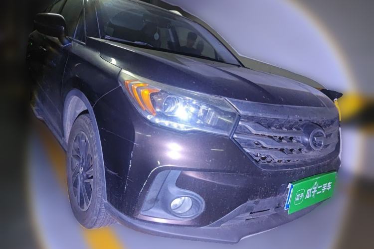 Used GAC Trumpchi GS4 2015 200T Manual Elite Edition Front Right 45 Deg