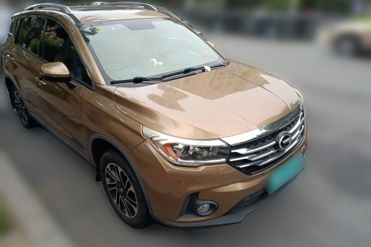 Used GAC Trumpchi GS4 2015 200T Manual Elite Edition Front Right 45 Deg