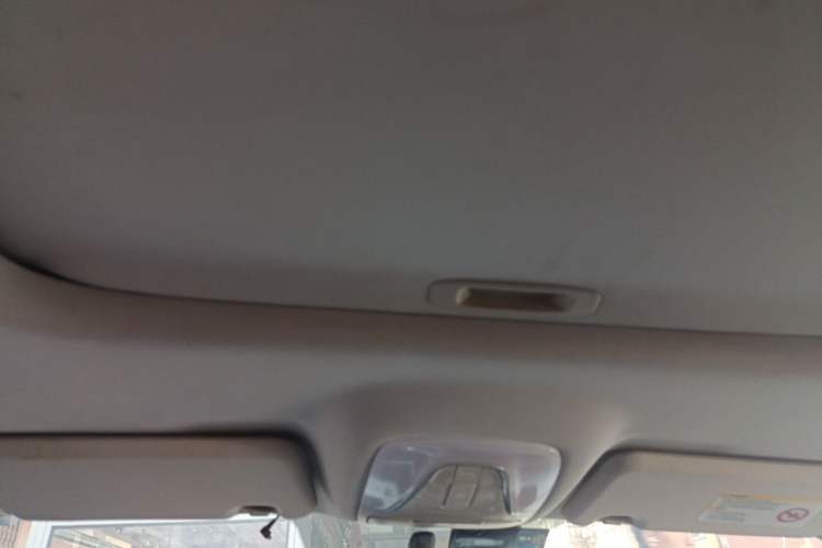 Used GAC Trumpchi GS4 2015 200T Manual Luxury Edition Headliner