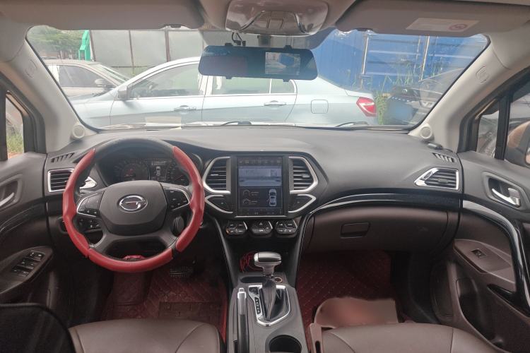 Used GAC Trumpchi GS4 2015 200T G-DCT Luxury Edition Interior 3