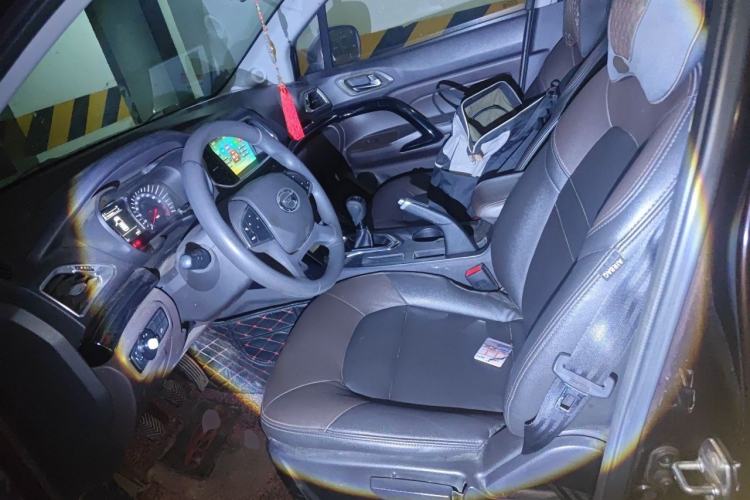 Used GAC Trumpchi GS4 2015 200T Manual Elite Edition Left Front Seat