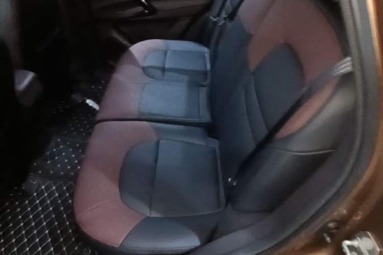 Used GAC Trumpchi GS4 2015 200T G-DCT Elite Edition Left Rear Seat