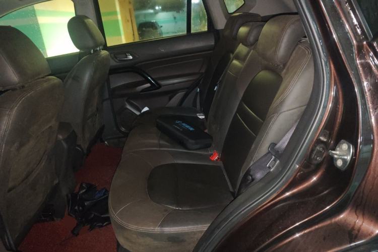 Used GAC Trumpchi GS4 2015 200T G-DCT Prestige Edition Left Rear Seat
