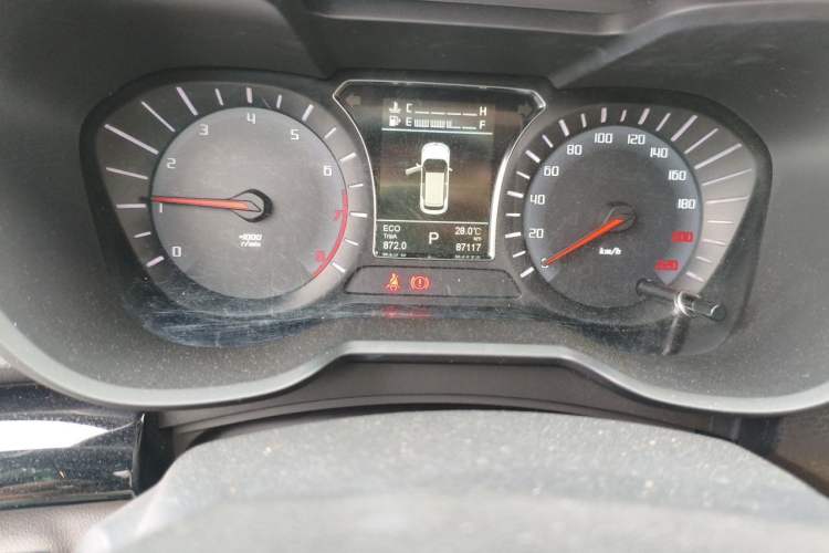 Used GAC Trumpchi GS4 2015 200T G-DCT Elite Edition Odometer Close Up