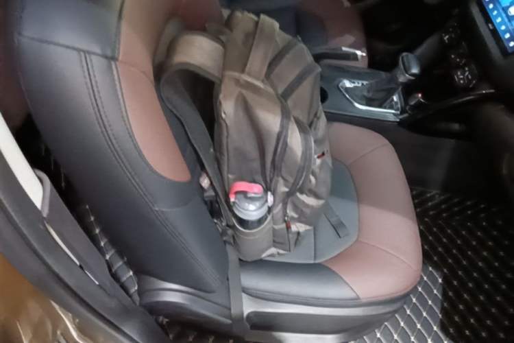 Used GAC Trumpchi GS4 2015 200T G-DCT Elite Edition Right Front Seat