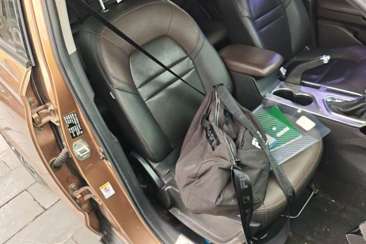 Used GAC Trumpchi GS4 2015 200T G-DCT Luxury Edition Right Front Seat