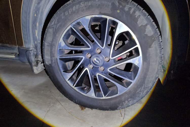 Used GAC Trumpchi GS4 2015 200T Manual Elite Edition Right Front Wheel Hub