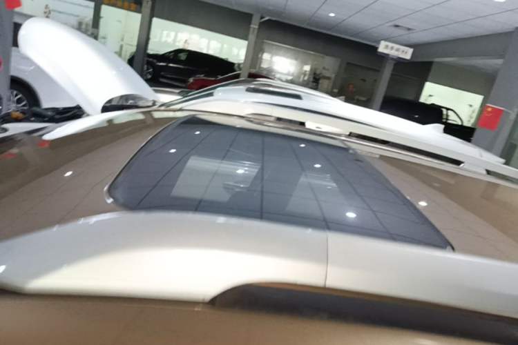 Used GAC Trumpchi GS4 2015 200T G-DCT Elite Edition Roof