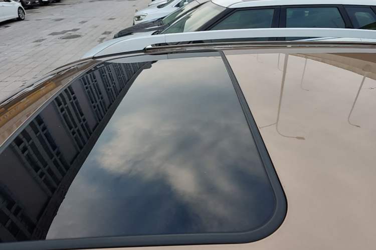 Used GAC Trumpchi GS4 2015 200T G-DCT Luxury Edition Roof