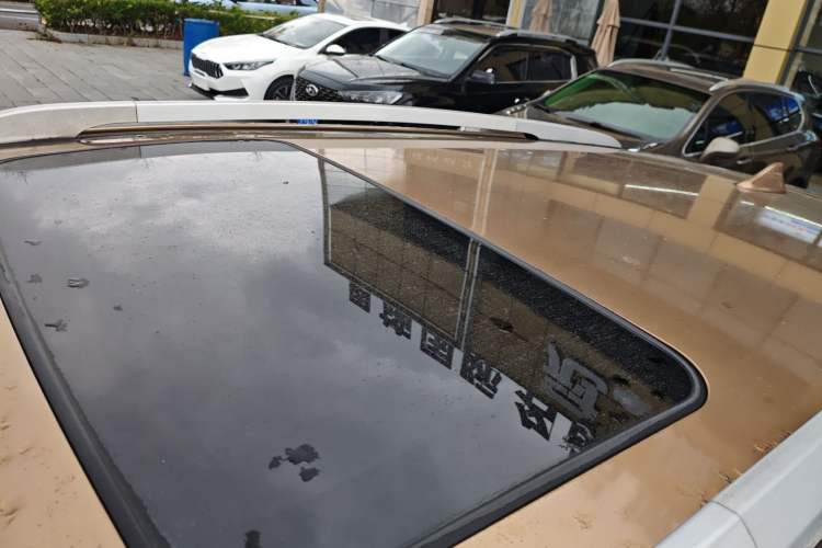 Used GAC Trumpchi GS4 2015 200T G-DCT Luxury Edition Roof