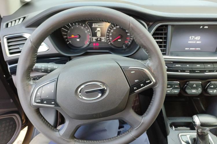 Used GAC Trumpchi GS4 2015 200T G-DCT Luxury Edition Steering Wheel